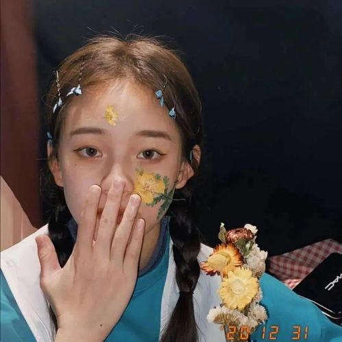 娛樂(lè )圈吃瓜抖音背景圖片,揭秘抖音背景下的吃瓜盛宴