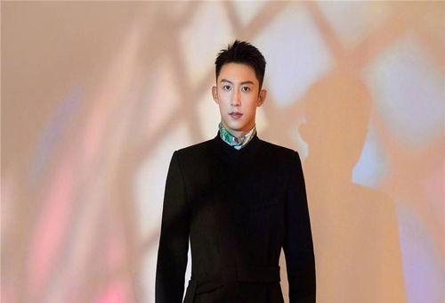 黃景瑜吃瓜娛樂(lè ),瓜田李下，娛樂(lè )界的“吃瓜達人”