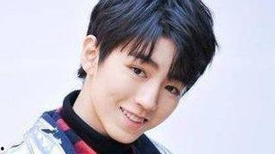 娛樂(lè )圈吃瓜王俊凱圖片,娛樂(lè )圈“瓜王”形象再升級