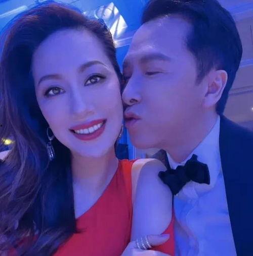 娛樂(lè )圈明星爆料吃瓜社區,揭秘明星幕后故事，吃瓜社區帶你一探究竟