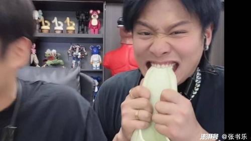 娛樂(lè )圈吃瓜小楊哥是誰(shuí)啊,揭秘神秘網(wǎng)絡(luò )紅人背后的故事