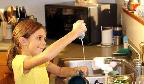 娛樂(lè )吃瓜醬洗碗視頻大全,碗碟間盡是娛樂(lè )吃瓜醬風(fēng)采