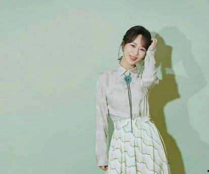 娛樂(lè )圈吃瓜爆料最新楊紫,娛樂(lè )圈再掀波瀾