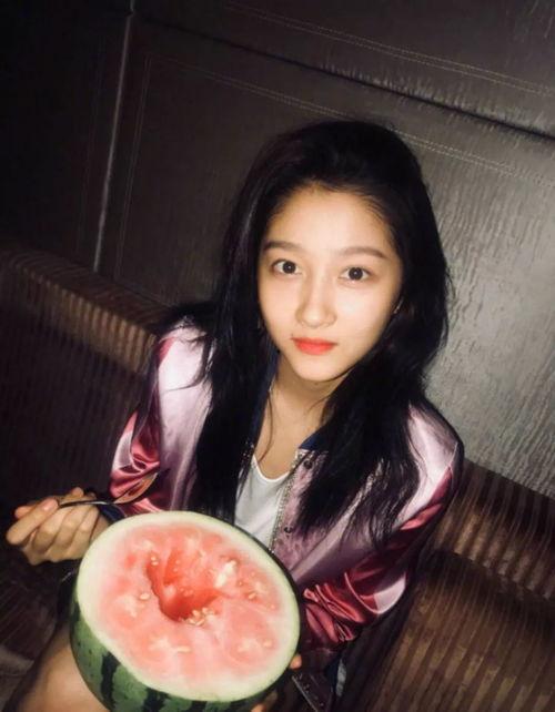 吃瓜娛樂(lè )圈鹿晗圖片,娛樂(lè )圈焦點(diǎn)人物新寫(xiě)真曝光