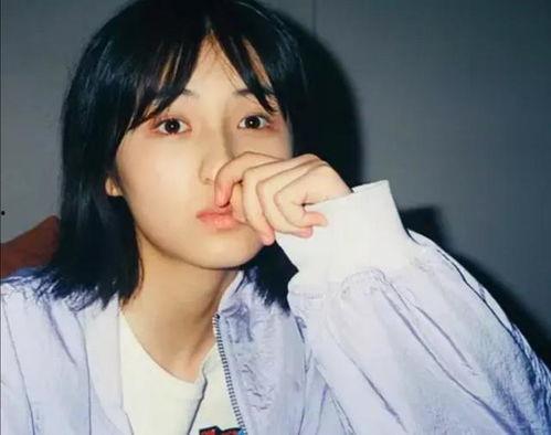 娛樂(lè )吃瓜張子楓微博,娛樂(lè )圈最新熱點(diǎn)揭秘