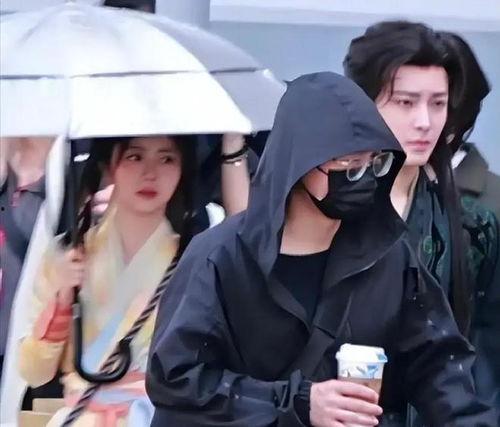 娛樂(lè )吃瓜爆料視頻,吃瓜視頻背后的驚人爆料！