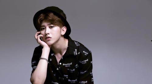 娛樂(lè )吃瓜八卦蔡徐坤是誰(shuí),娛樂(lè )界新晉流量小生，吃瓜群眾熱議焦點(diǎn)