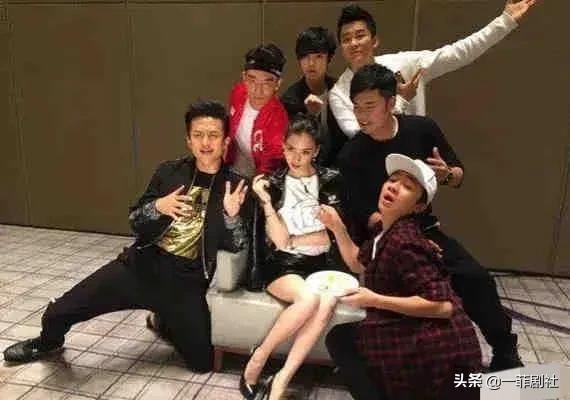 最近娛樂(lè )圈吃瓜爆料,明星戀情、丑聞大揭秘！