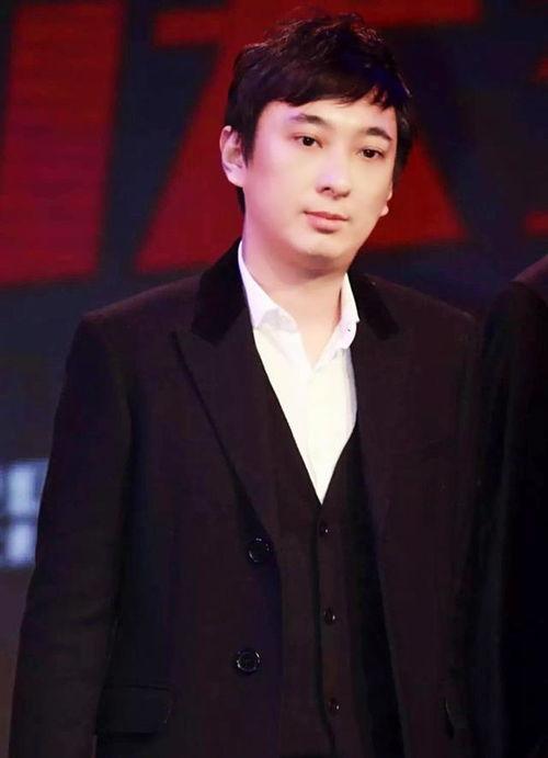 王思聰娛樂(lè )圈吃瓜第一人,娛樂(lè )圈吃瓜第一人的傳奇人生