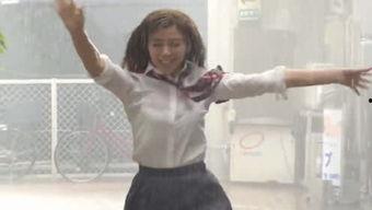 娛樂(lè )吃瓜醬麻袋視頻,揭秘熱門(mén)視頻背后的故事