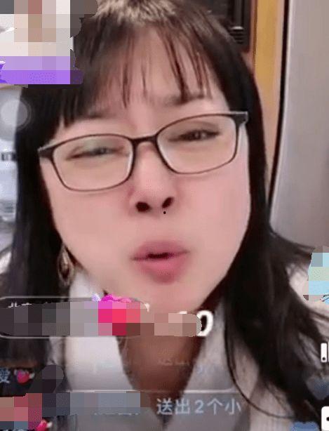 嘴哥娛樂(lè )直播吃瓜視頻下載,揭秘吃瓜視頻背后的精彩瞬間