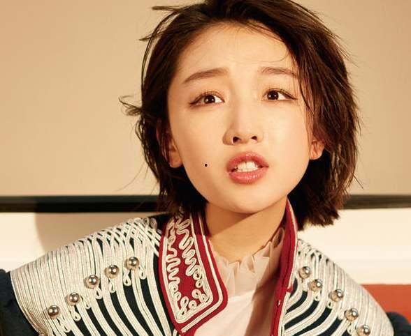 愛(ài)豆吃瓜娛樂(lè )醬周冬雨,從“吃瓜小能手”到實(shí)力派演員的蛻變之路