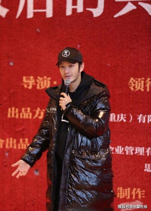 娛樂(lè )吃瓜黃曉明視頻,揭秘娛樂(lè )圈幕后故事