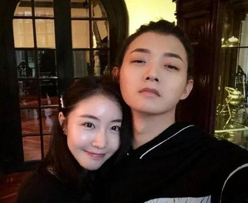 娛樂(lè )圈吃瓜壁紙動(dòng)態(tài)圖片,吃瓜壁紙帶你一窺幕后真相