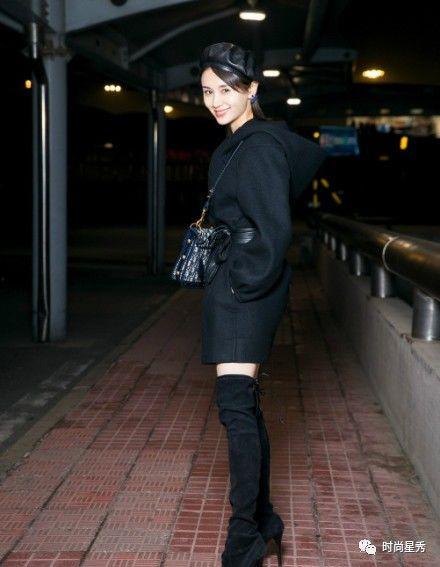 娛樂(lè )吃瓜醬服裝圖片