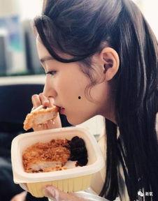 娛樂(lè )吃瓜醬易暈飯,揭秘明星幕后趣事