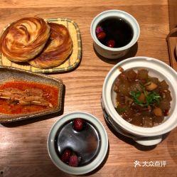 娛樂(lè )吃瓜醬洛陽(yáng),吃瓜醬帶你揭秘幕后故事