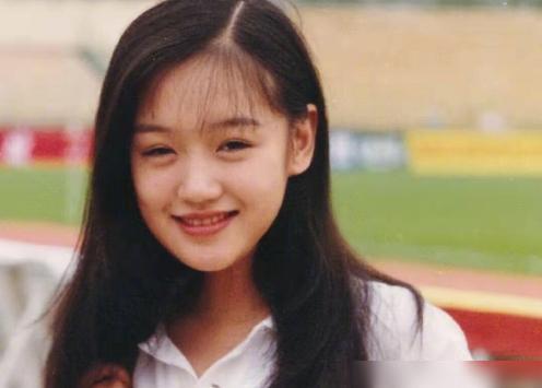 娛樂(lè )吃瓜薛佳凝微博,娛樂(lè )圈最新熱點(diǎn)揭秘