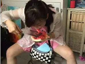 娛樂(lè )吃瓜女朋友分手視頻,娛樂(lè )圈情侶甜蜜變臉，吃瓜群眾熱議分手真相