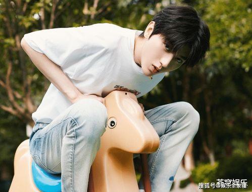 蔡徐坤娛樂(lè )吃瓜圖片大全,盤(pán)點(diǎn)那些搞笑又溫馨的瞬間