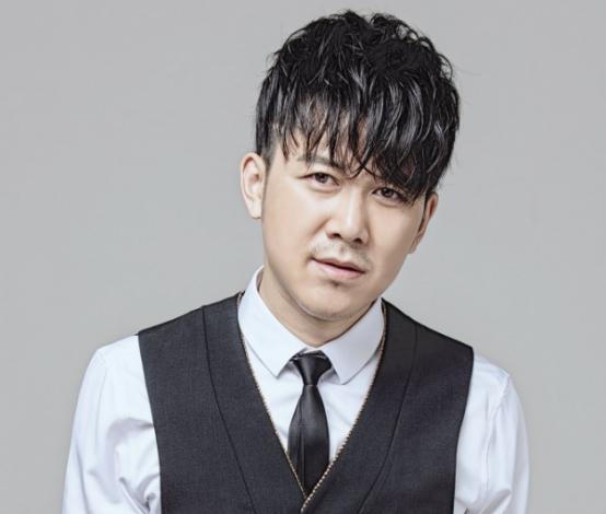 娛樂(lè )圈吃瓜男歌手名單,揭秘那些被隱藏的八卦故事