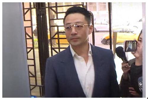 娛樂(lè )吃瓜博主前十名,盤(pán)點(diǎn)十大熱門(mén)吃瓜博主，揭秘明星幕后故事