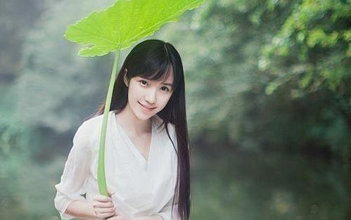 娛樂(lè )吃瓜君大學(xué)女孩,揭秘校園里的歡樂(lè )與八卦